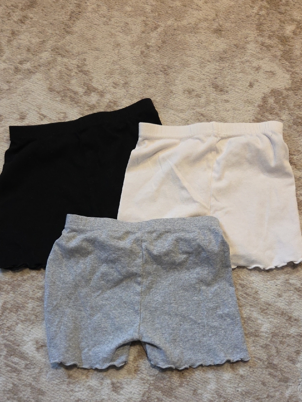Set of 3 Cartwheel Shorts With Lettuce Ruffle Hem